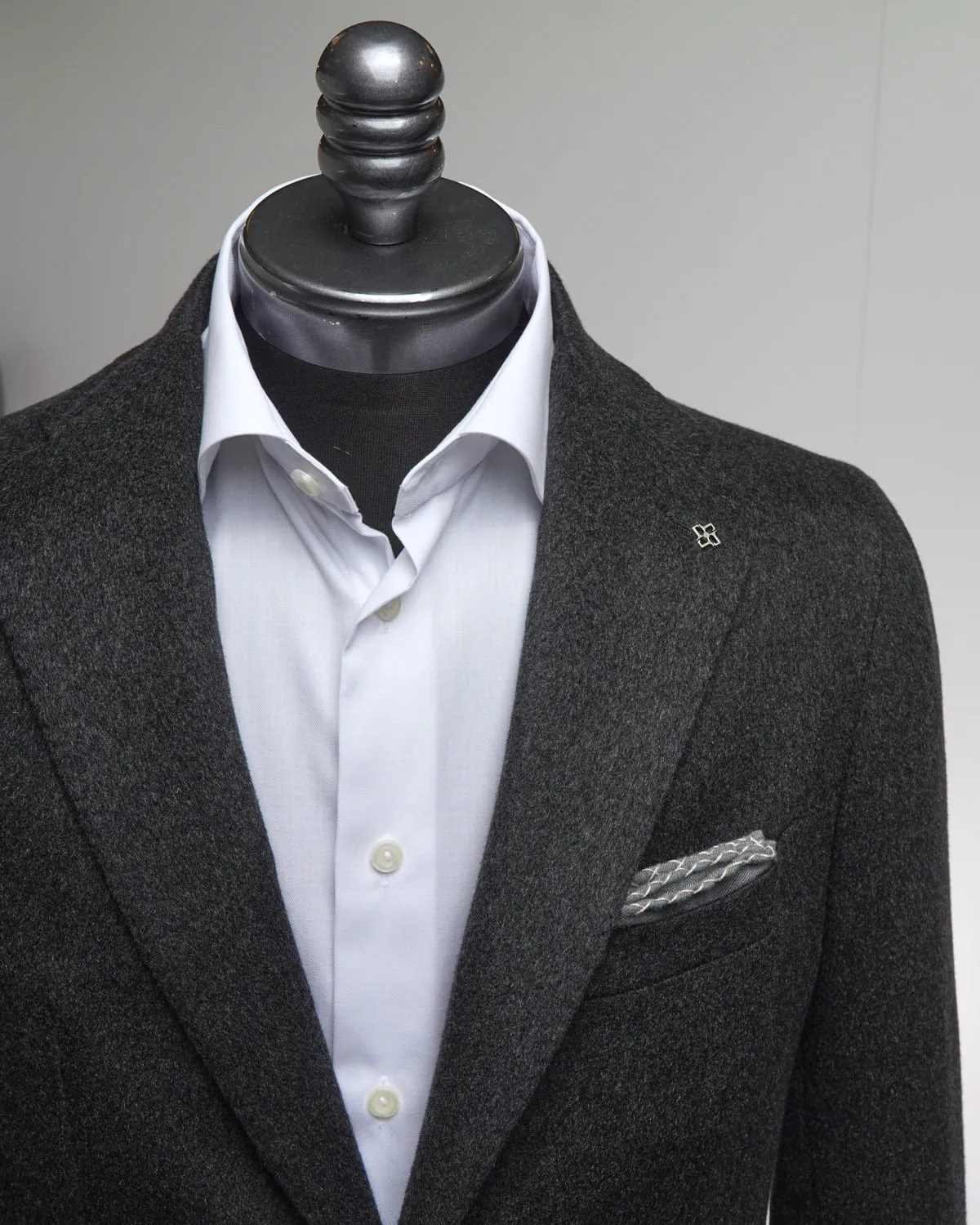 100% Cashmere Charcoal Blazer
