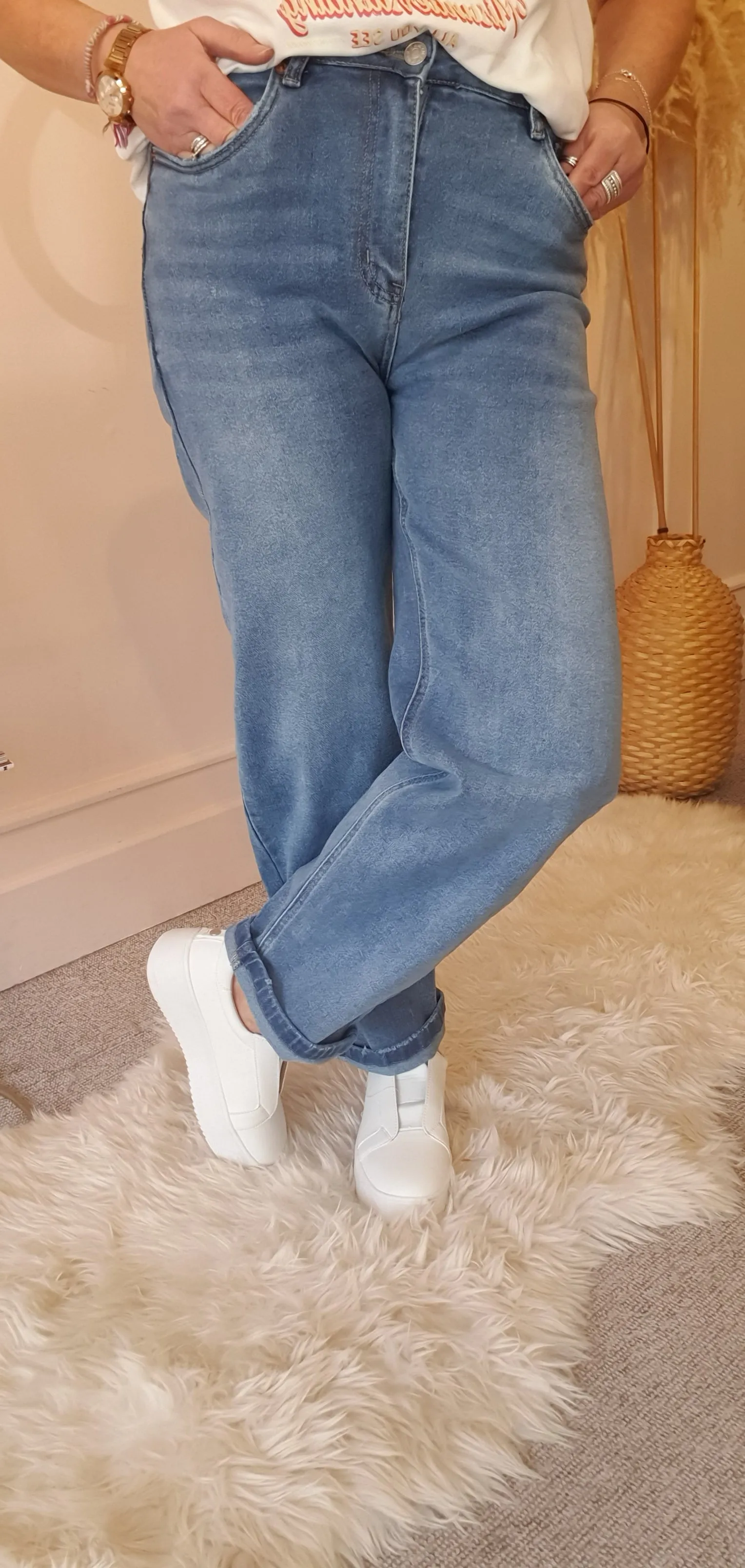 Barrel Style Jeans- Light Blue Denim