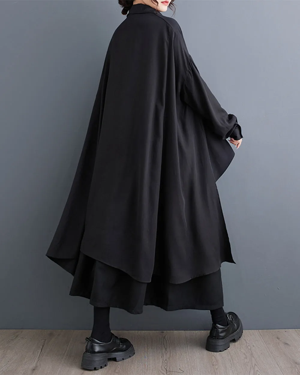 ellazhu Women's Long Sleeve Lapel Button Down Solid Color Irregular Hem Loose Shirt GZ319 Black