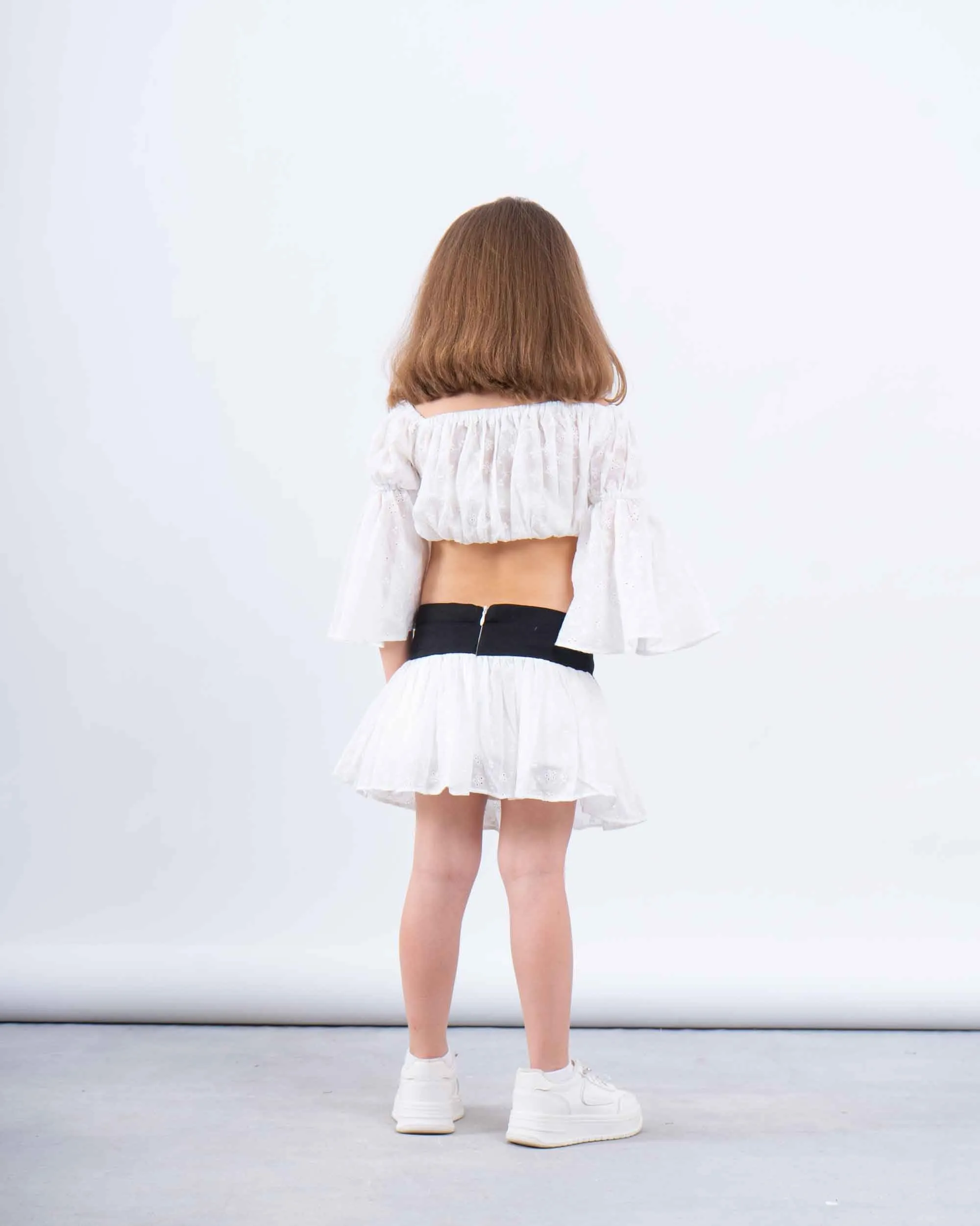 Embroidered skirt