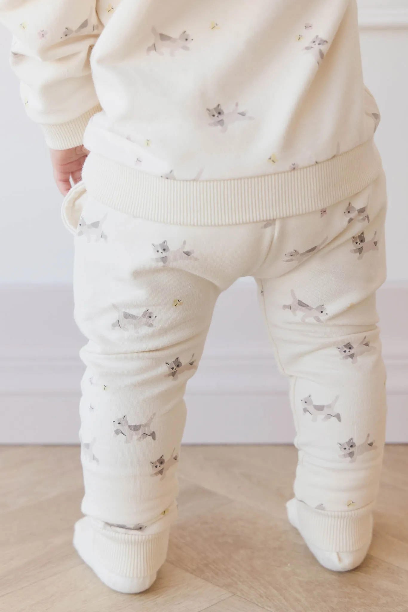 Organic Cotton Morgan Track Pant - Playful Kittens Whisper White Large