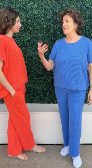 Textured Athleisure Stretch Pants
