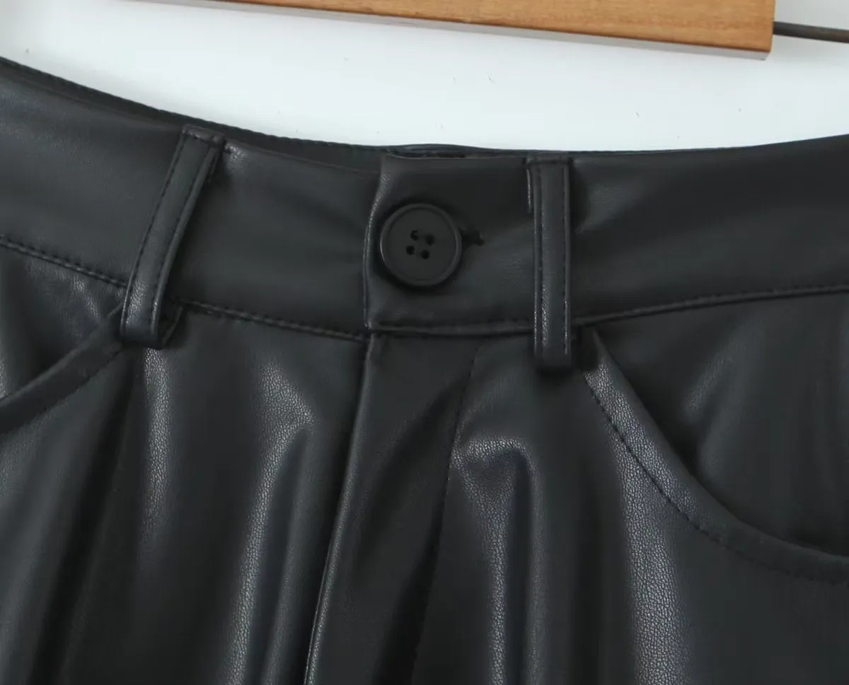 Trendy Faux Leather High Rise Skort – Autumn Winter Essential