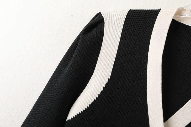 V-Neck Panel Single-Breasted Long-Sleeve Slim Fit Contrast Knit Sweater Top