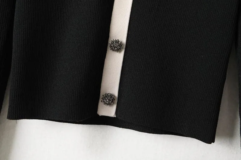 V-Neck Panel Single-Breasted Long-Sleeve Slim Fit Contrast Knit Sweater Top