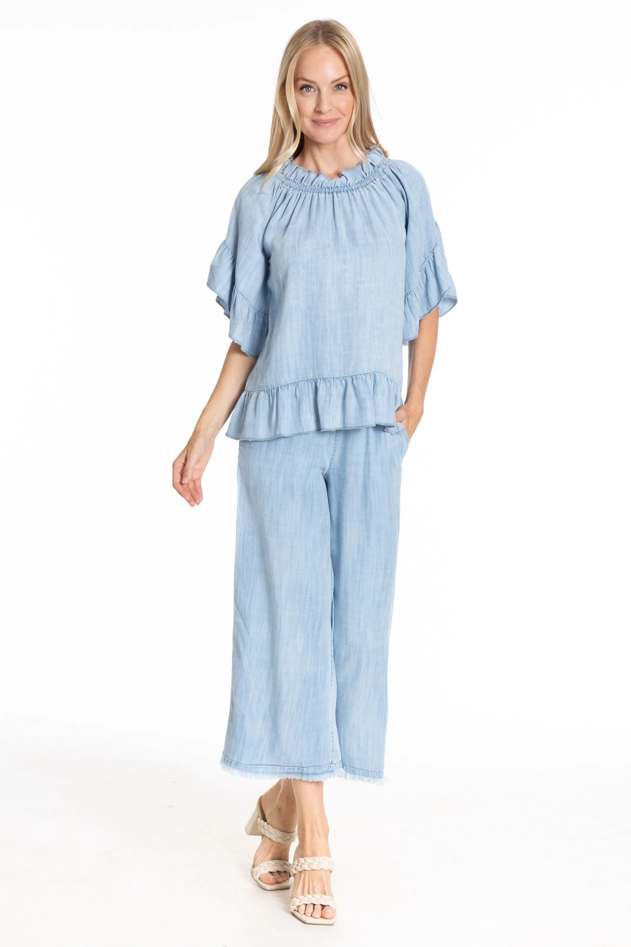 Wear 2-Ways Flounce Sleeve Top